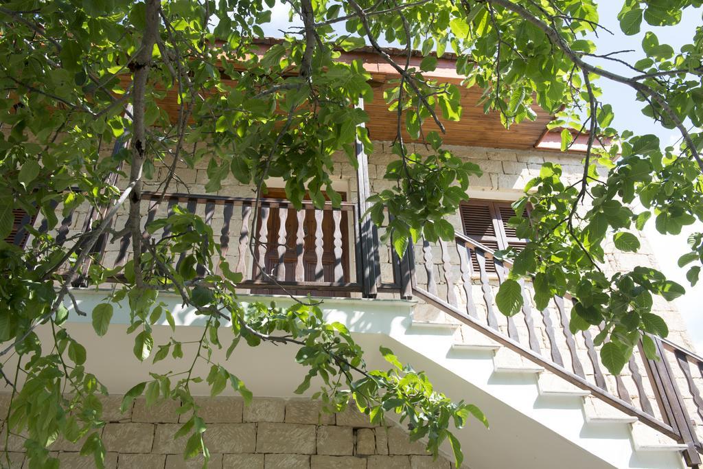 Marianna Mansion Villa Pachna Rom bilde
