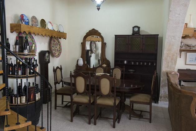 Marianna Mansion Villa Pachna Rom bilde